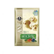 อาหารสุนัข แบบเม็ด สำหรับสุนัขโต ทุกสายพันธุ์ มีวัตถุดิบเป็นเนื้อแกะ (Lamb Meal) และข้าวกล้อง (Brown Rice) ช่วยบำรุงขนและผิวหนัง ขนาด 3 กิโลกรัม